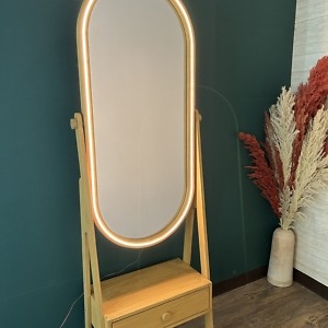 آینه کشودار قاب چوبی